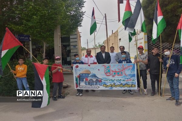 حضور دانش‌آموزان جاجرم در راهپیمایی روز قدس