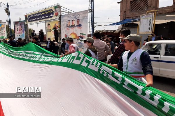 حضور پرشور فرهنگیان و دانش‌آموزان آذربایجان غربی در راهپیمایی روز قدس