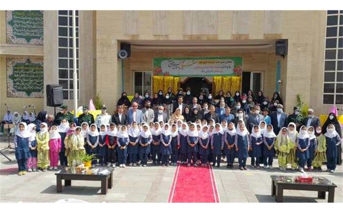 زنگ سپاس معلم  در مدارس نیشابور به صدا در‌آمد