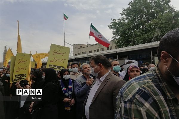 حضور پیشتازان منطقه۱۸ شهر تهران در راهپیمایی روز قدس