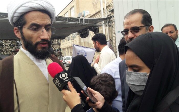 برنامه‌های حاشیه راهپیمایی حس خوبی را به کودکان منتقل می‌کند