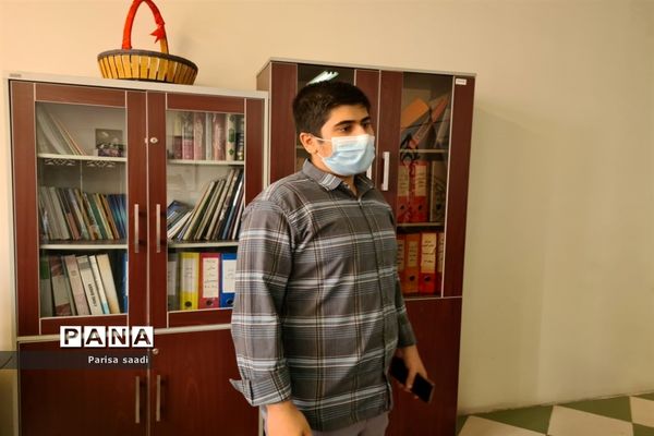 حضور دانش‌آموزان منطقه ۱۳ در مناظره دانش‌آموزی شهر تهران