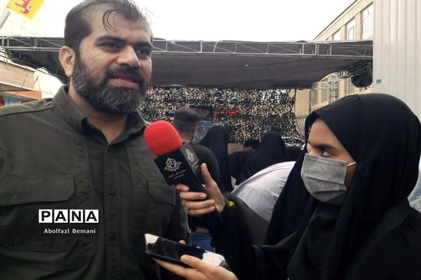 برپایی غرفه همگام با کودکان مظلوم فلسطین در قم