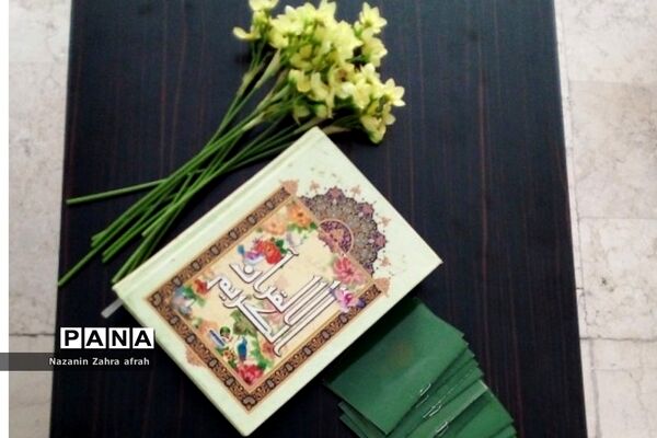 برگزاری محفل انس با قرآن و نشست‌های دینی در مدرسه سما رودهن