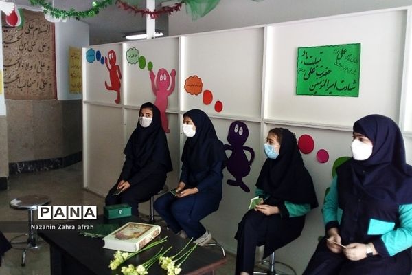 برگزاری محفل انس با قرآن و نشست‌های دینی در مدرسه سما رودهن