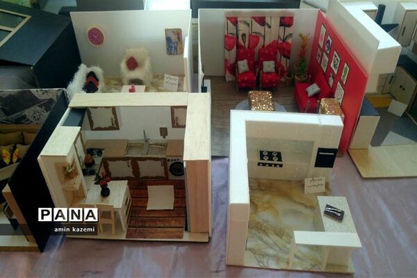 نمایشگاه هنرهای‌ دستی و دستاوردهای هنرجویان هنرستان بنت‌الهدی صدر شهرستان داراب