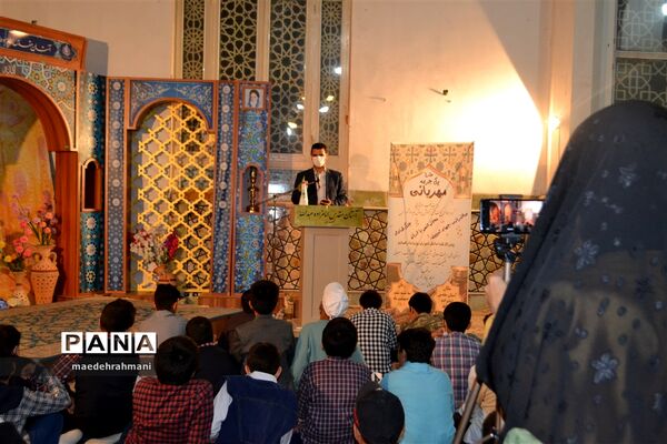 مراسم افطاری دانش‌آموزان کم‌برخوردارآموزشگاه خردورز ناحیه دو شهرری