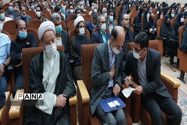 برگزاری جشن سپاس معلم در اردستان