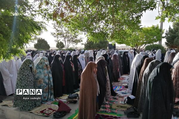 اقامه نماز عید فطر در اقلید