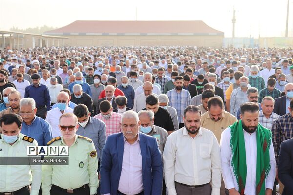 اقامه نماز عید سعید فطر در امیدیه