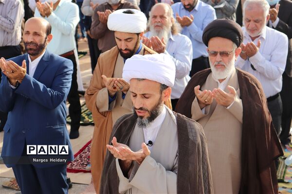 اقامه نماز عید سعید فطر در امیدیه