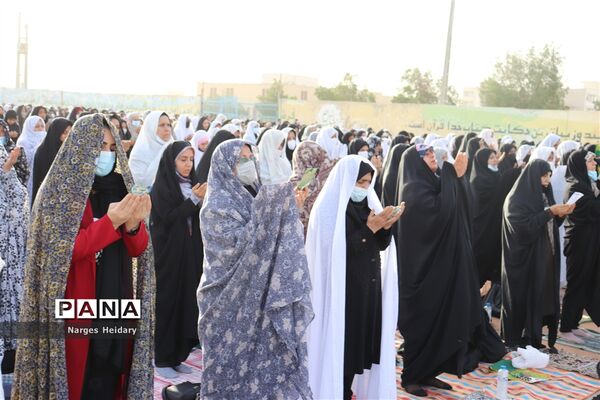 اقامه نماز عید سعید فطر در امیدیه