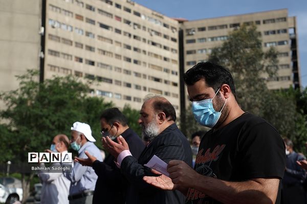 نماز عید سعید فطر در شهرک اکباتان