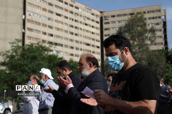 نماز عید سعید فطر در شهرک اکباتان