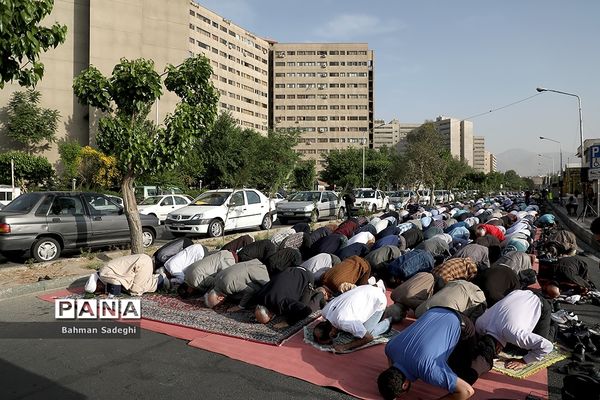 نماز عید سعید فطر در شهرک اکباتان
