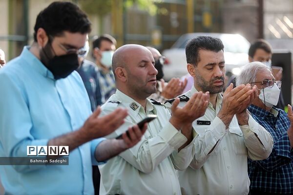 نماز عید سعید فطر در شهرک اکباتان