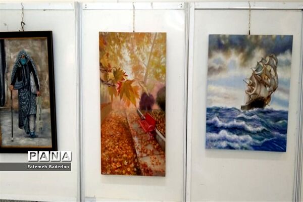 نمایشگاه نقاشی  در سالن فرهنگسرای آیت الله بهاری شهر بهار
