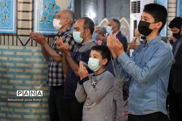 اقامه نماز عید سعید فطر در شهرستان قدس