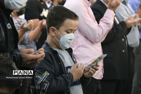 اقامه نماز عید سعید فطر در شهرستان قدس