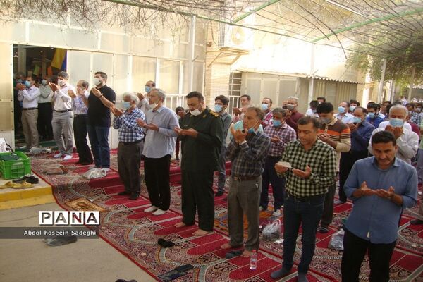 نماز عید سعید فطر در بوشهر