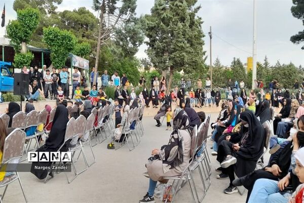 جشن بزرگ عید فطر در پارک شهدای گمنام ملارد