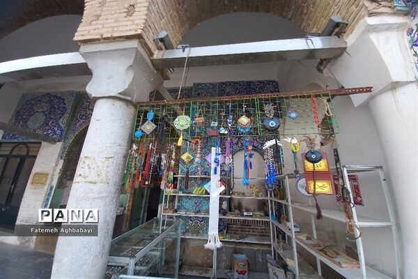 زیارت آستانه مبارکه امامزادگان حلیمه و حکیمه خاتون شهرکرد
