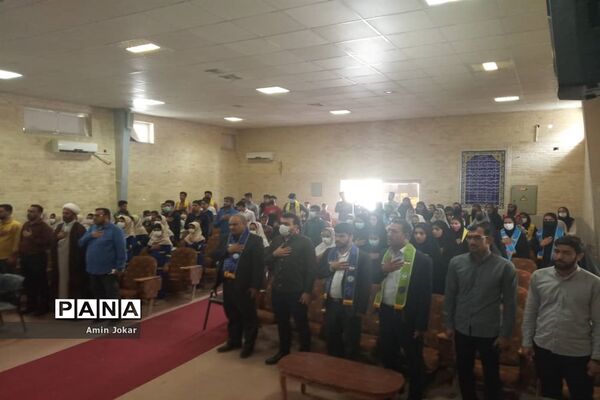 میثاق مربیان و دانش‌آموزان پیشتاز بخش فورگ داراب با ولایت