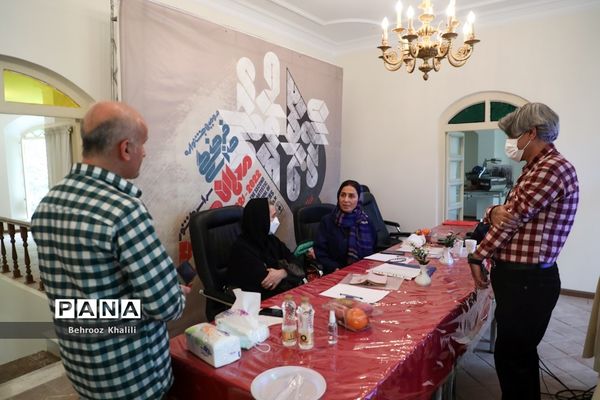 داوری آثار معلمان هنرمند