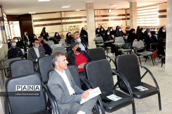 برگزاری دوره آموزشی تربیت‌دینی در شهرستان فیروزکوه
