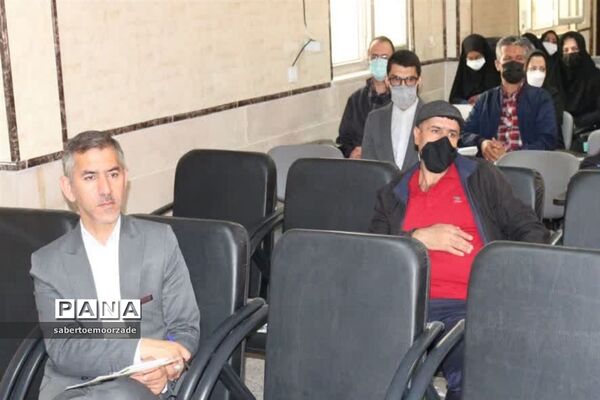 برگزاری دوره آموزشی تربیت‌دینی در شهرستان فیروزکوه