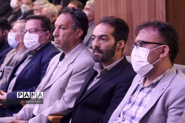 مراسم تکریم و معارفه مدیرکل آموزش و پرورش آذربایجان شرقی