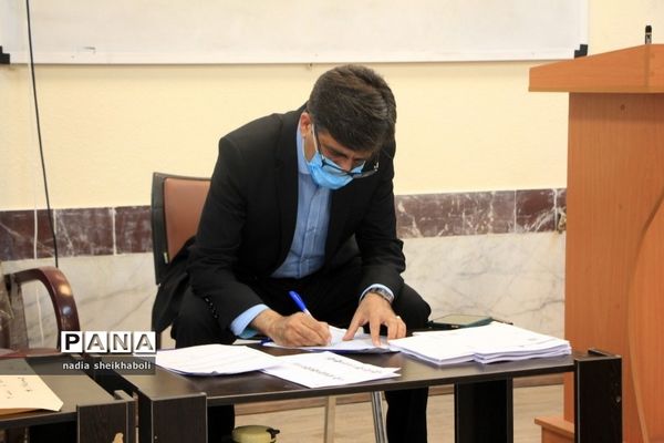 بازدید از دبیرستان تیزهوشان به مناسبت روز سمپاد