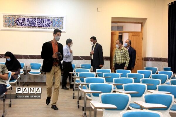 بازدید از دبیرستان تیزهوشان به مناسبت روز سمپاد