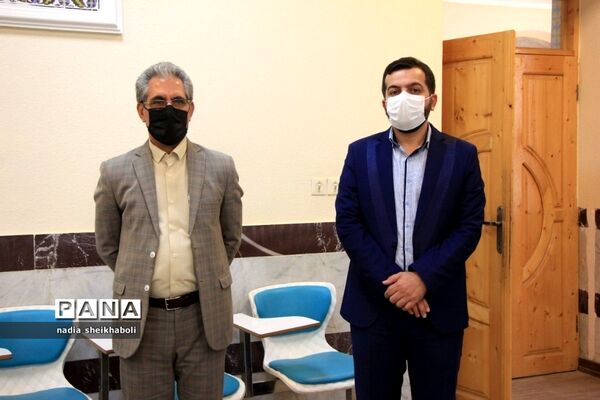 بازدید از دبیرستان تیزهوشان به مناسبت روز سمپاد