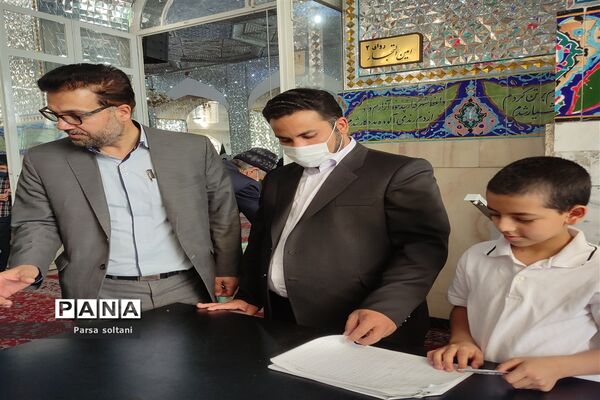 برگزاری نماز جمعه و تقدیر از مجاهدان عرصه تعلیم درهفته معلم