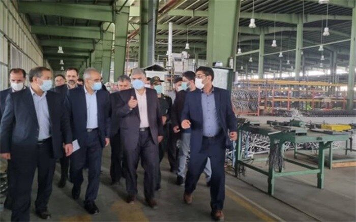 تاکید معاون رئیس‌جمهوری بر پیگیری مشکلات واحدهای تولیدی و صنعتی