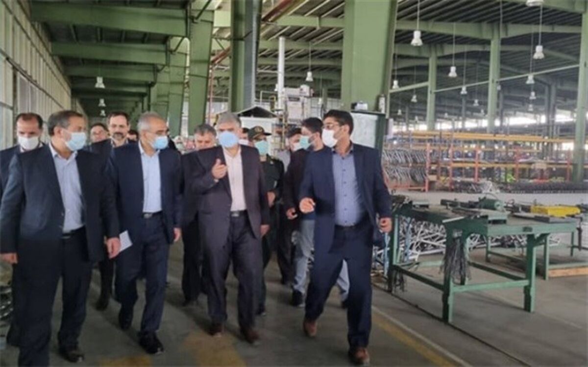 تاکید معاون رئیس‌جمهوری بر پیگیری مشکلات واحدهای تولیدی و صنعتی