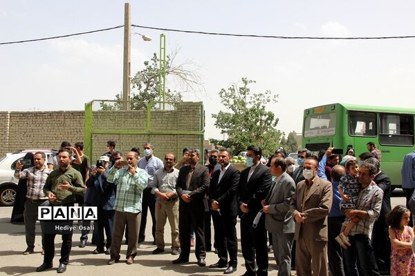 حضور مدیرکل آموزش و پرورش شهرستان‌های استان تهران در نماز جمعه اسلامشهر