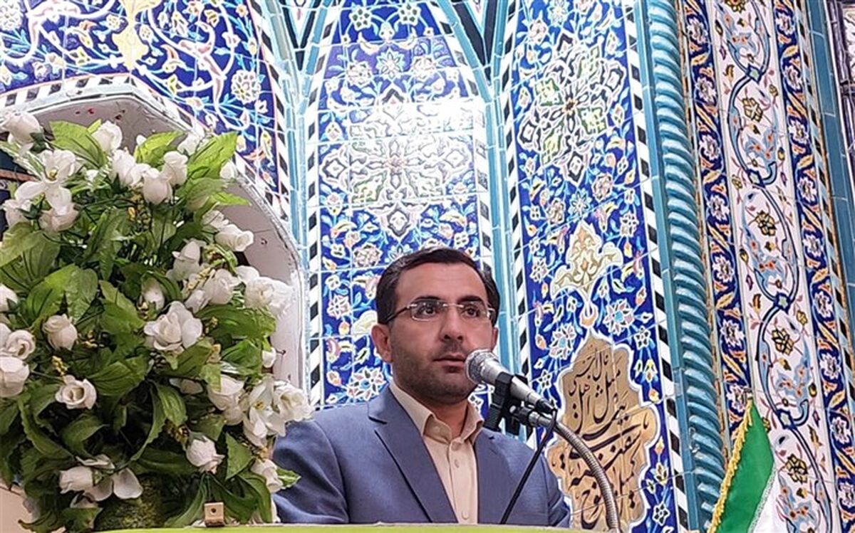 معلمان باید پیشتازان عرصه جهاد تبیین در کشور باشند