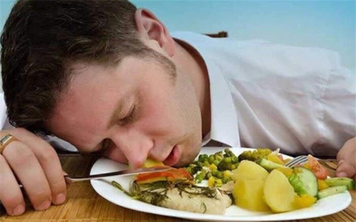 اگر بعد از ناهار خوابتان می‌‌آید، حتما بخوانید