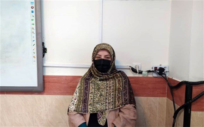خدا خواست معلم شدم تا نسلی را پرورش دهم