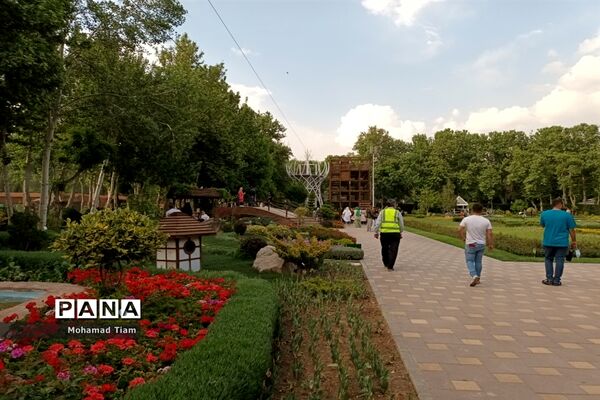 جشنواره گل‌های لاله
