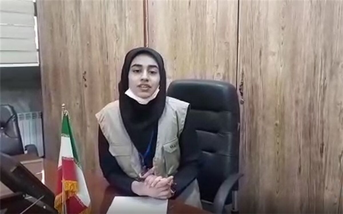 قدردانی دانش‌آموزان شهرستان ساری از معلمان/فیلم