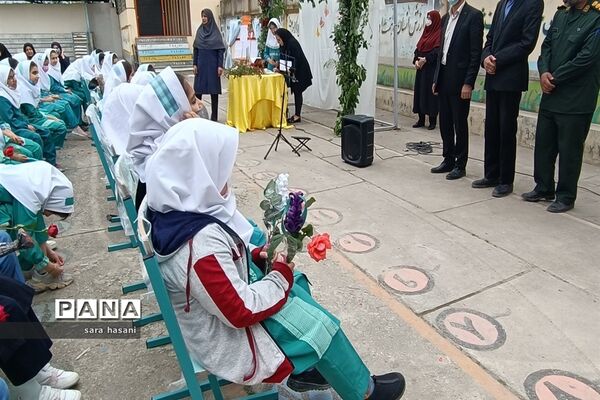 مراسم گرامیداشت مقام معلم و هفته سلامت در دبستان تربیت شهرستان گلوگاه