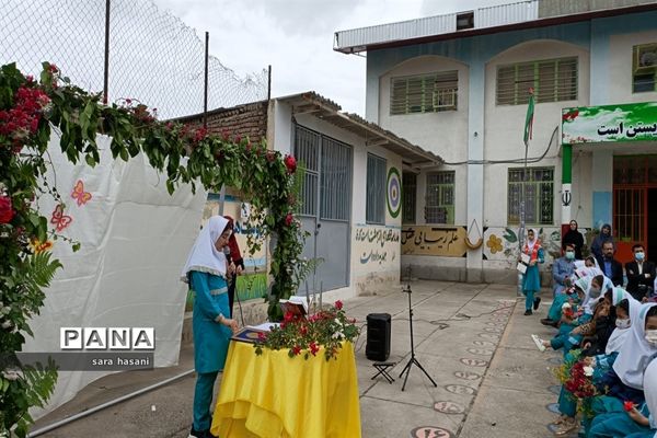مراسم گرامیداشت مقام معلم و هفته سلامت در دبستان تربیت شهرستان گلوگاه