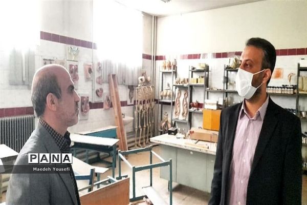 بازدید سرپرست آموزش و پرورش اسلامشهر از مدارس استثنایی