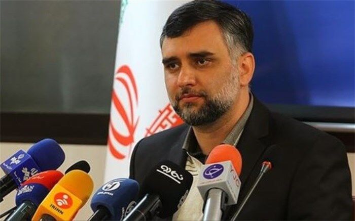 علی رمضانی: آماده اهدا یارانه خرید کتاب به دانش‌آموزان هستیم