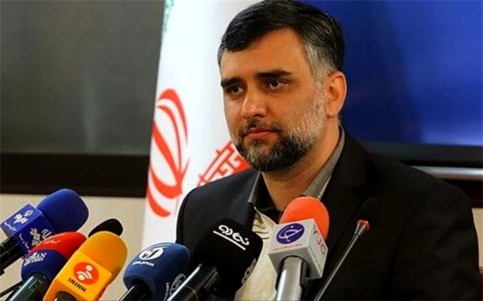 علی رمضانی: آماده اهدا یارانه خرید کتاب به دانش‌آموزان هستیم