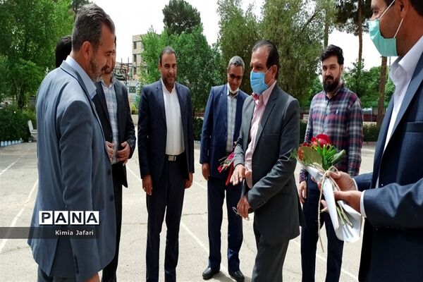 دیدار با دبیران آزاده و جانباز و ایثارگر به مناسبت هفته گرامیداشت مقام معلم