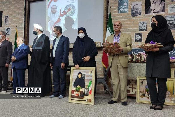 برگزاری مراسم گرامیداشت مقام معلم  در رودهن